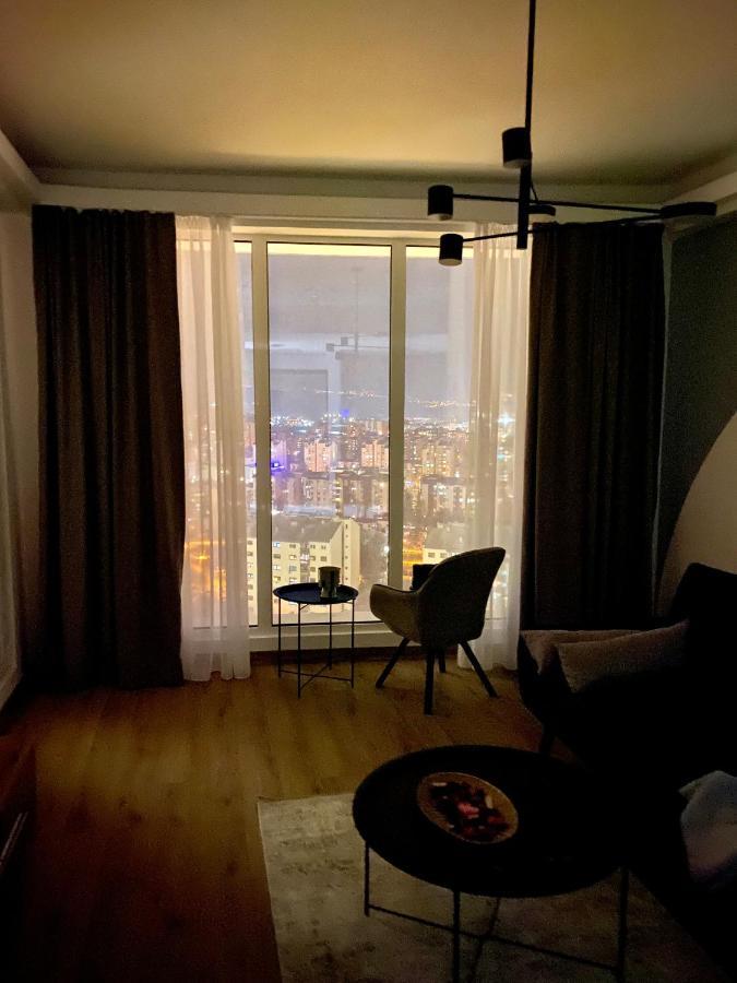 Sky Side Luxury Condo Skopje Extérieur photo